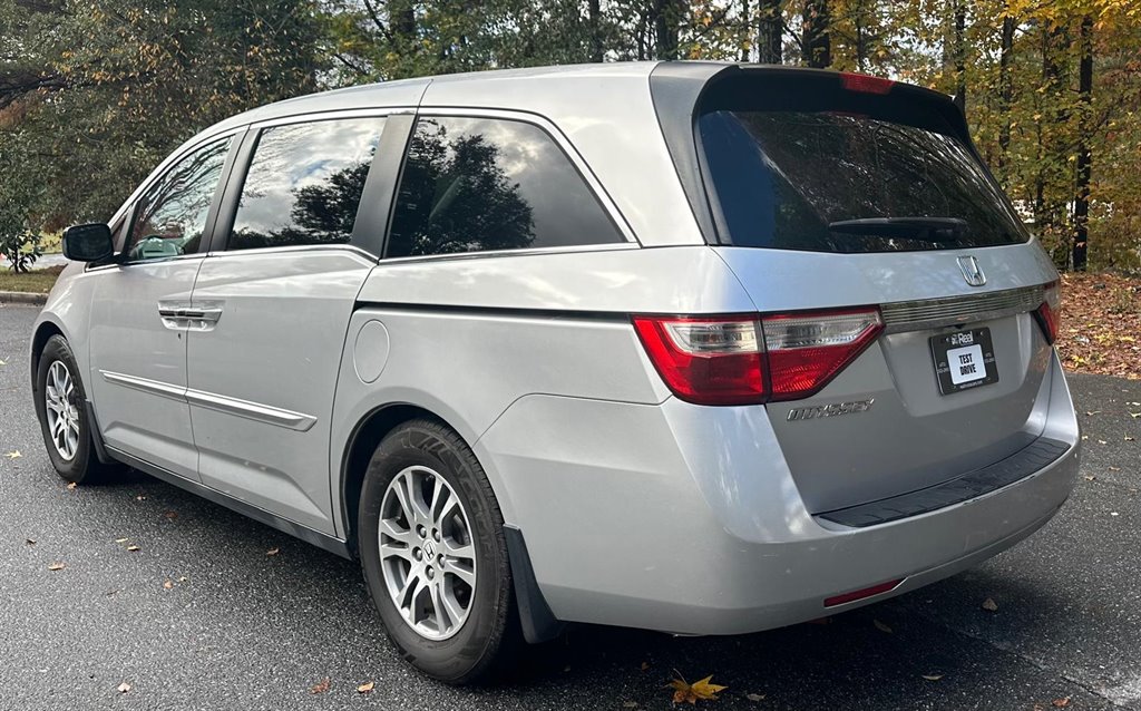 2011 Honda Odyssey EX-L photo 6