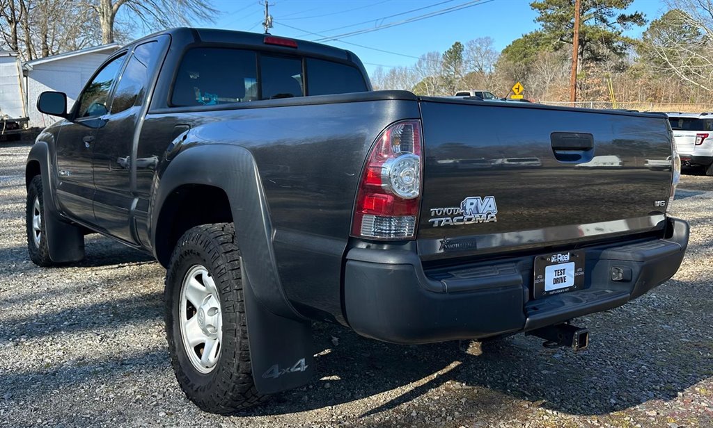 2010 Toyota Tacoma Base photo 6