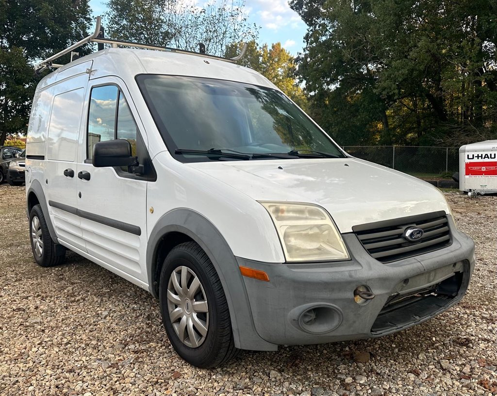 Ford Transit Connect's photo